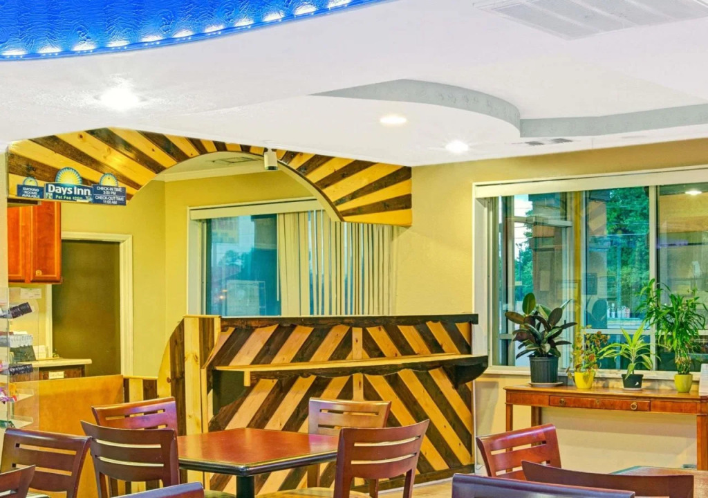 Days Inn Charlotte North-Speedway-UNCC-Research Pa