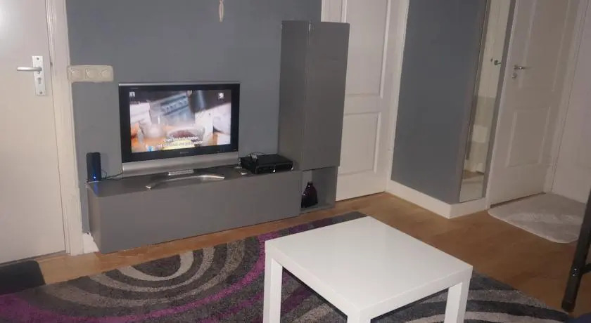 Down Town Apartment