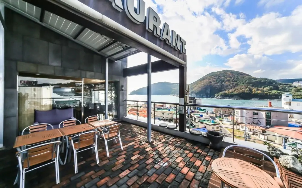 The Lux Tourism Hotel Geoje