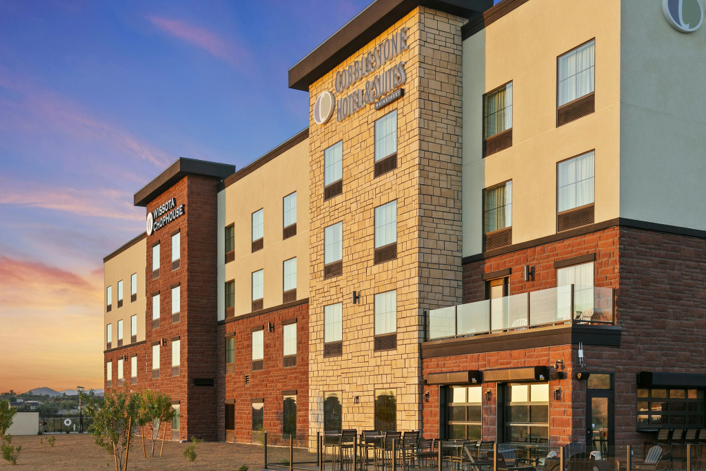 Cobblestone Hotel & Suites - Wickenburg