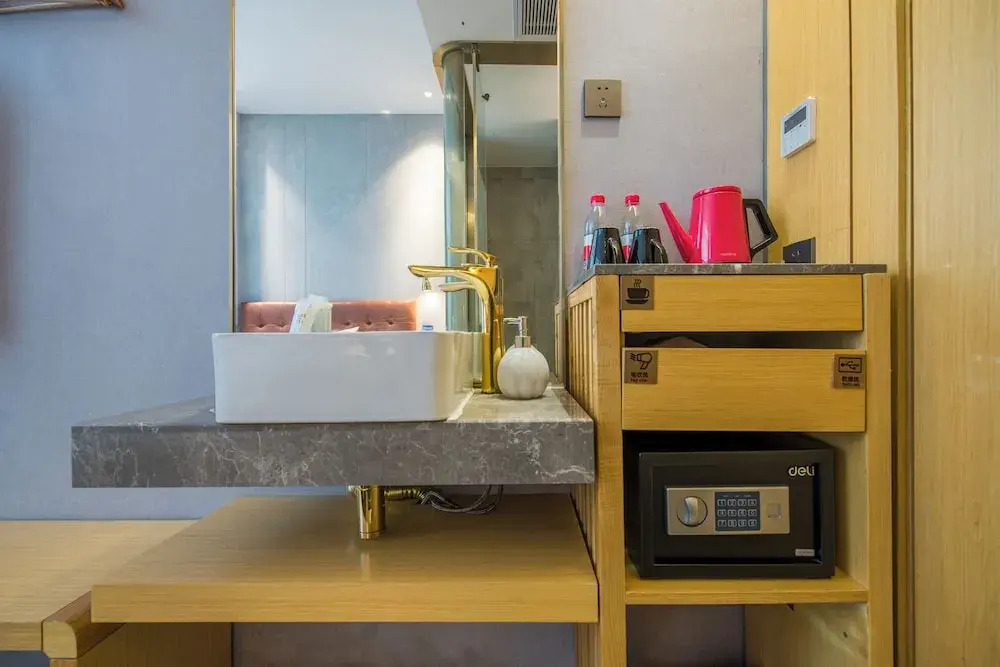 Shenzhen SOART HOTEL (Nanyou Clothing City Sihai Subway Station Branch)