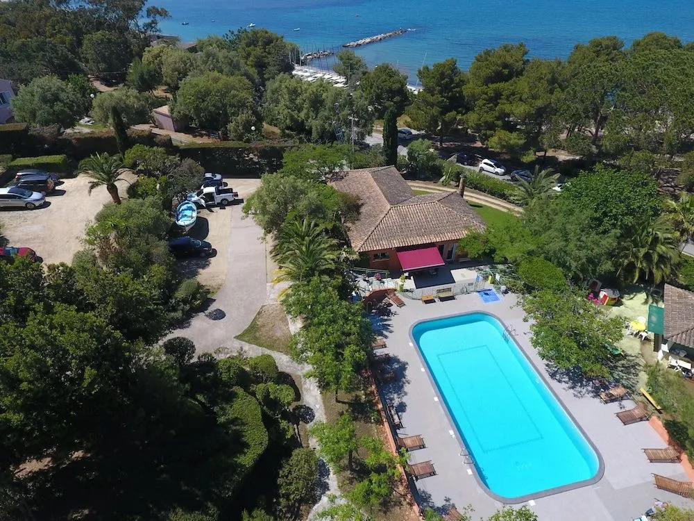 Résidence de Tourisme Fior di Rena