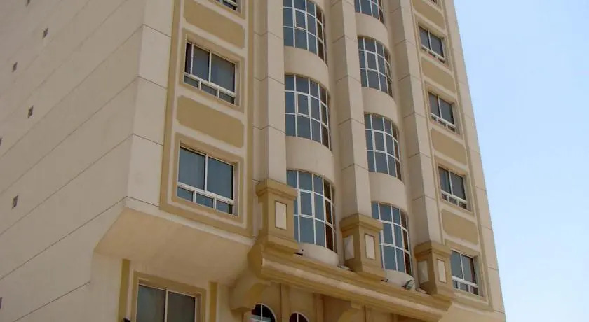 Queen Inn Apartments