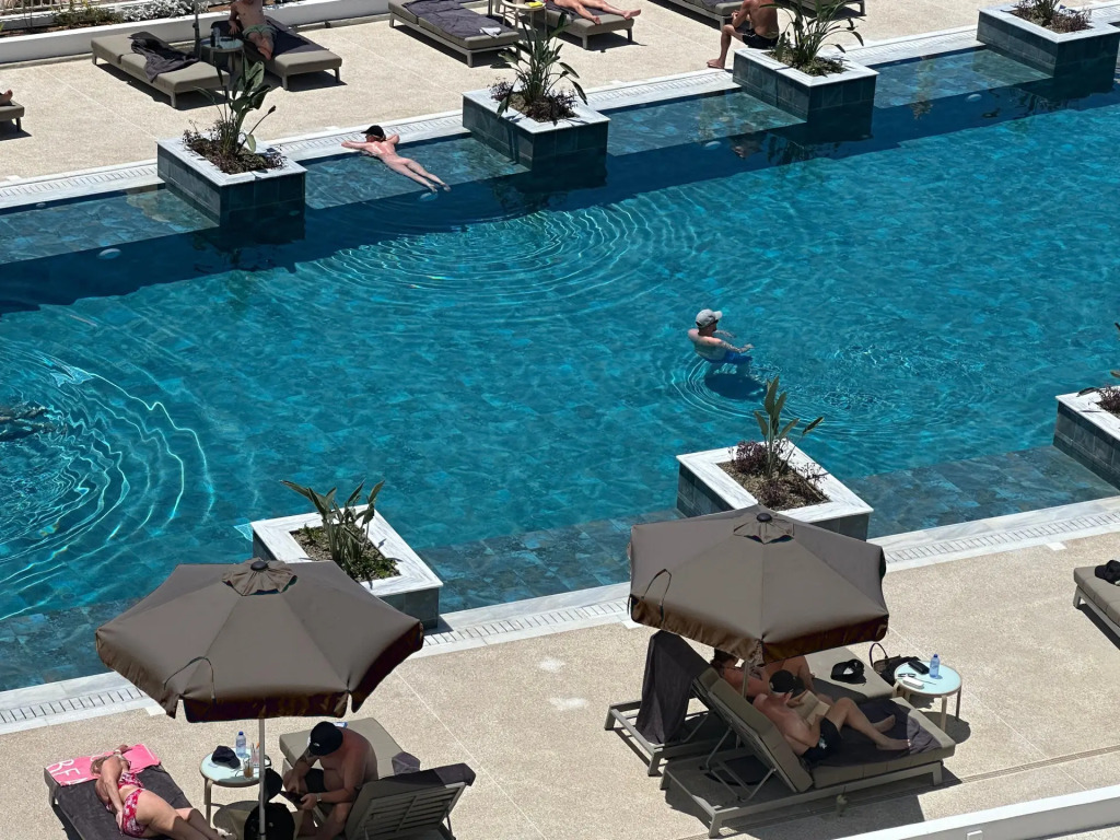 Cali Resort & Spa Designed For Adults by Louis Hotels