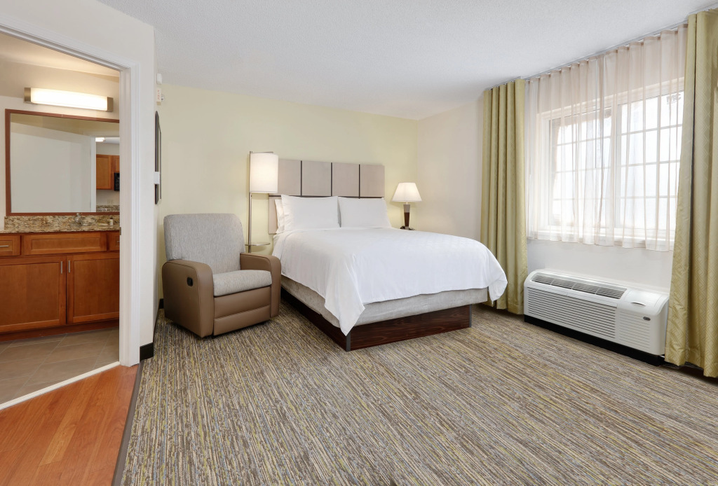 Candlewood Suites Salina by IHG