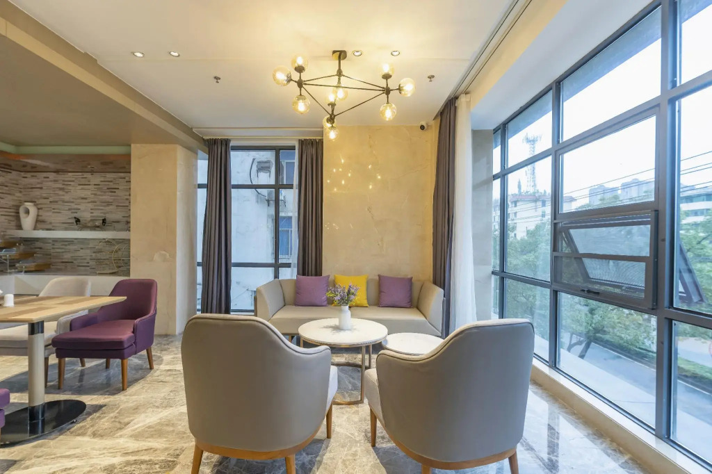 Lavande Hotel (Yichun Drum Tower Pedestrian Street)