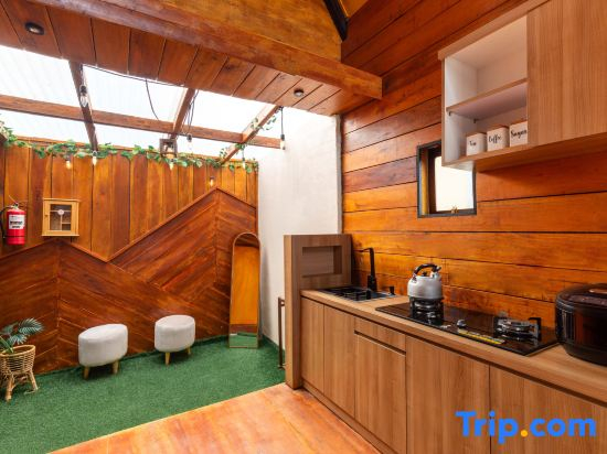Linggayoni Cabin Dieng