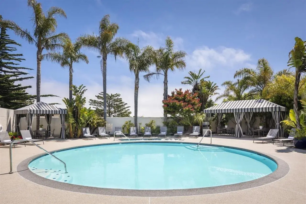 Portola Hotel & Spa