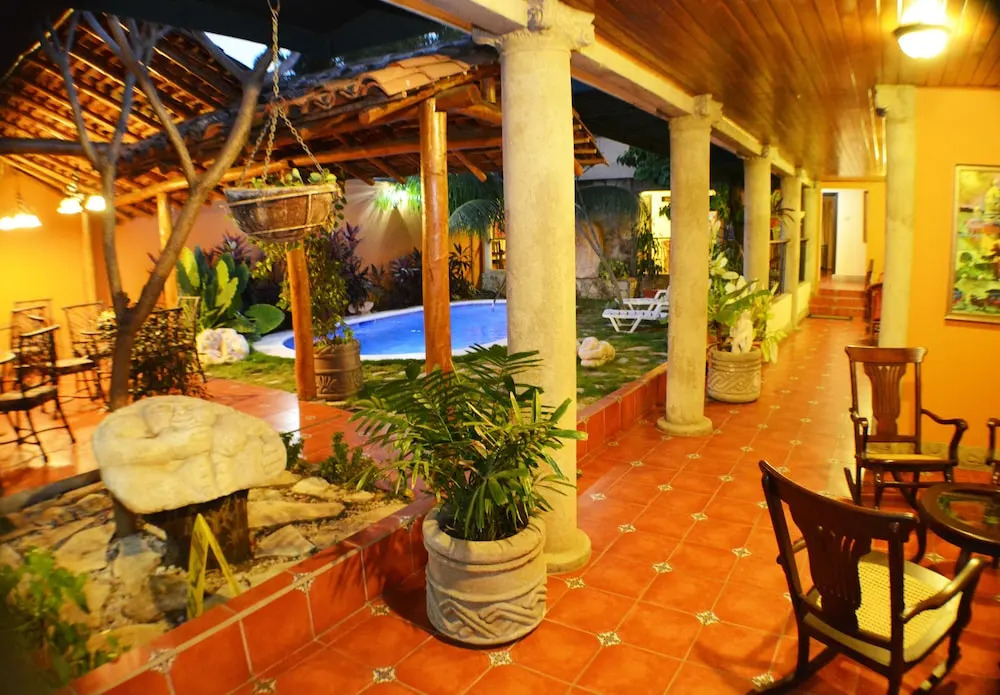Hotel Colonnade Nicaragua