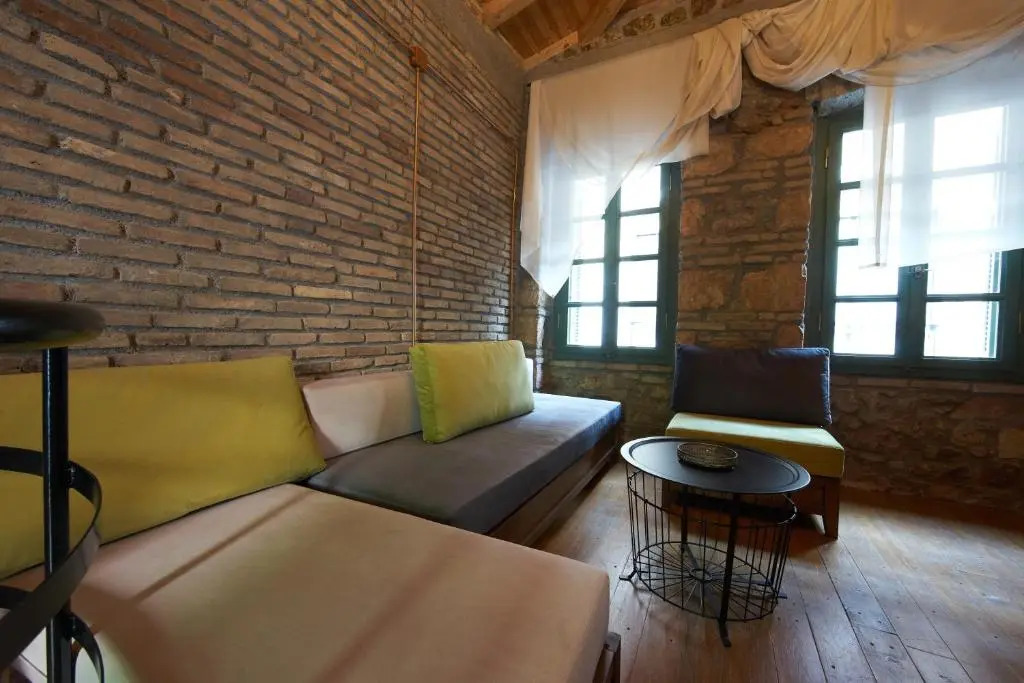 Athenian Residences
