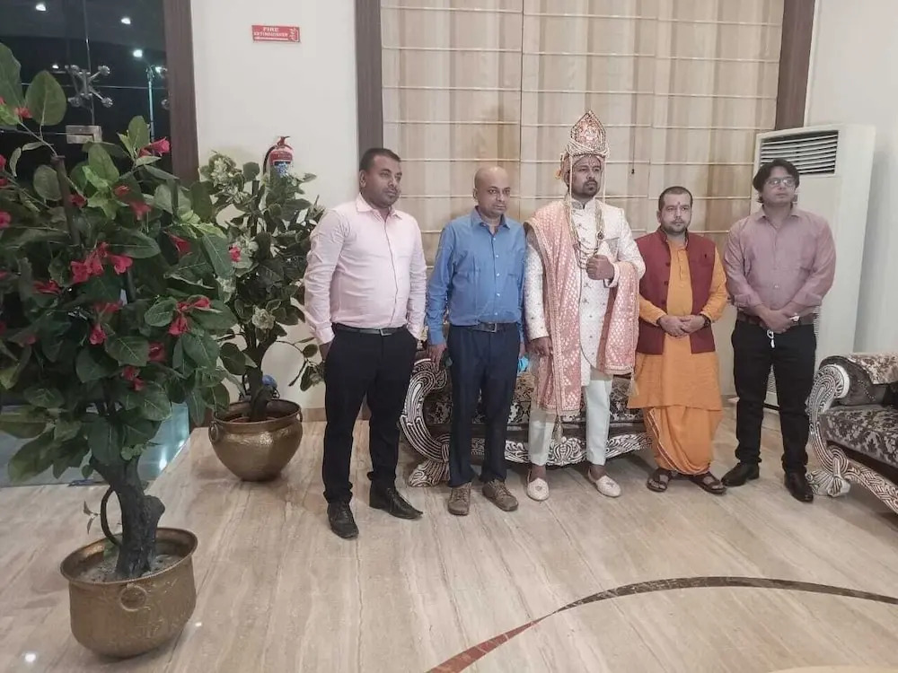 Devashish Hotel