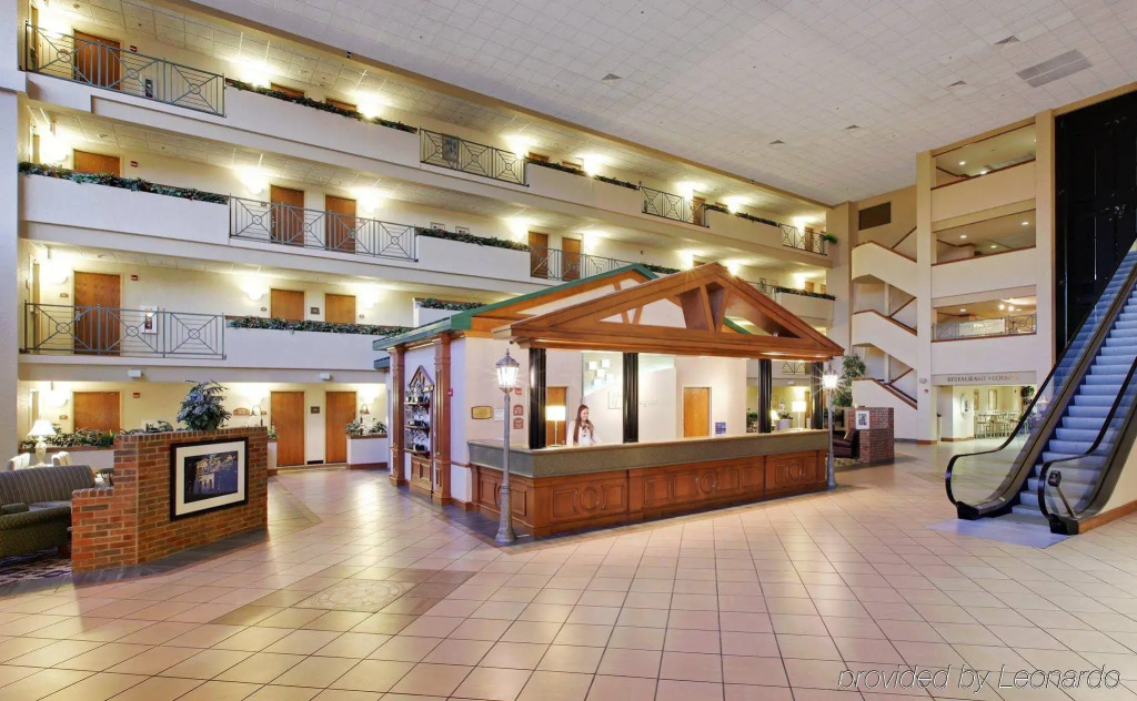 Holiday Inn Memphis-Univ Of Memphis