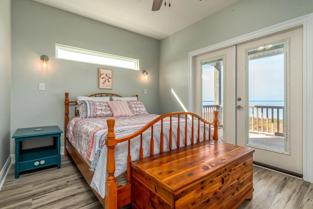 Chillax - 2810 Bienville Blvd 5 Bedroom Home by RedAwning