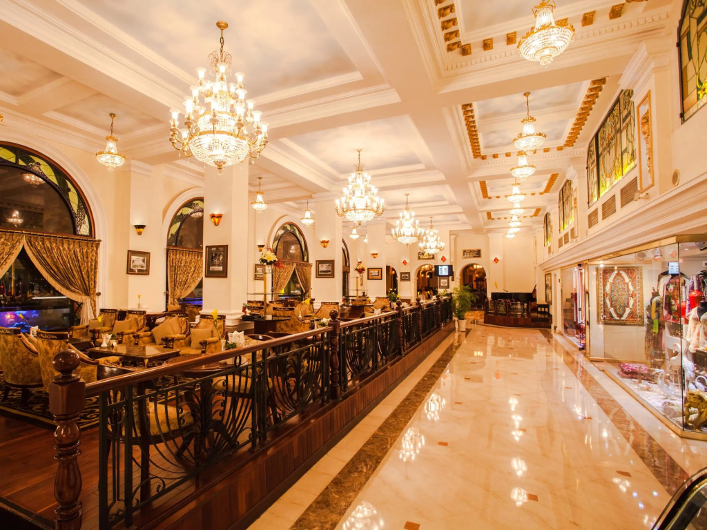 Hotel Majestic Saigon