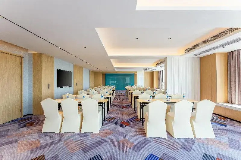 Holiday Inn Express Zhanjiang Coast by IHG