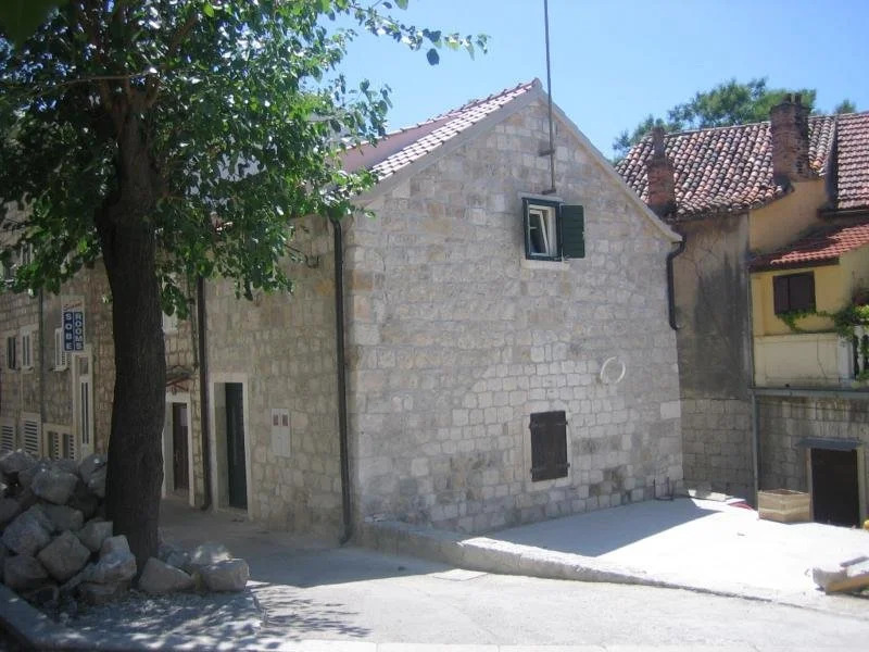 Stina Apartamenti