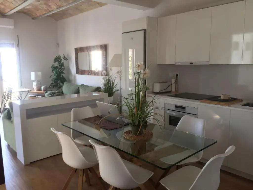Espectacular Tarragona Corsini Apartment-2, en el centro, con parking