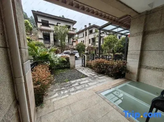 Muming Hot Spring Homestay (Yichun Yuquan Style)