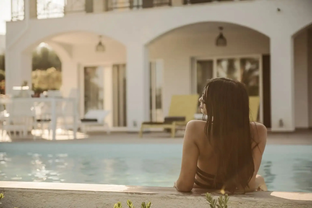 Rivazzurra Beachfront Luxury Villa