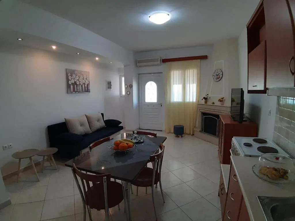 Roussas View Apartments