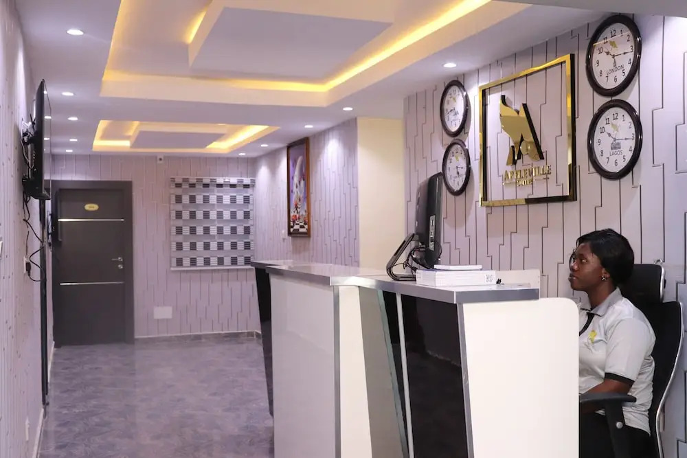 Appleville Suites