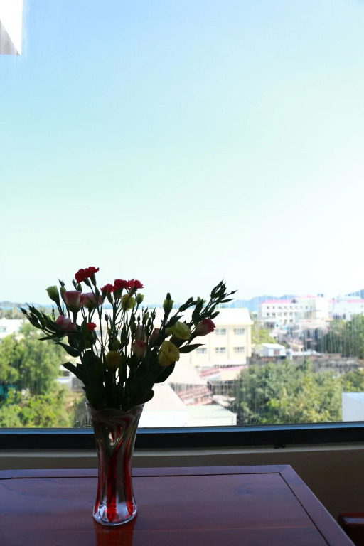Lien Thong Hotel