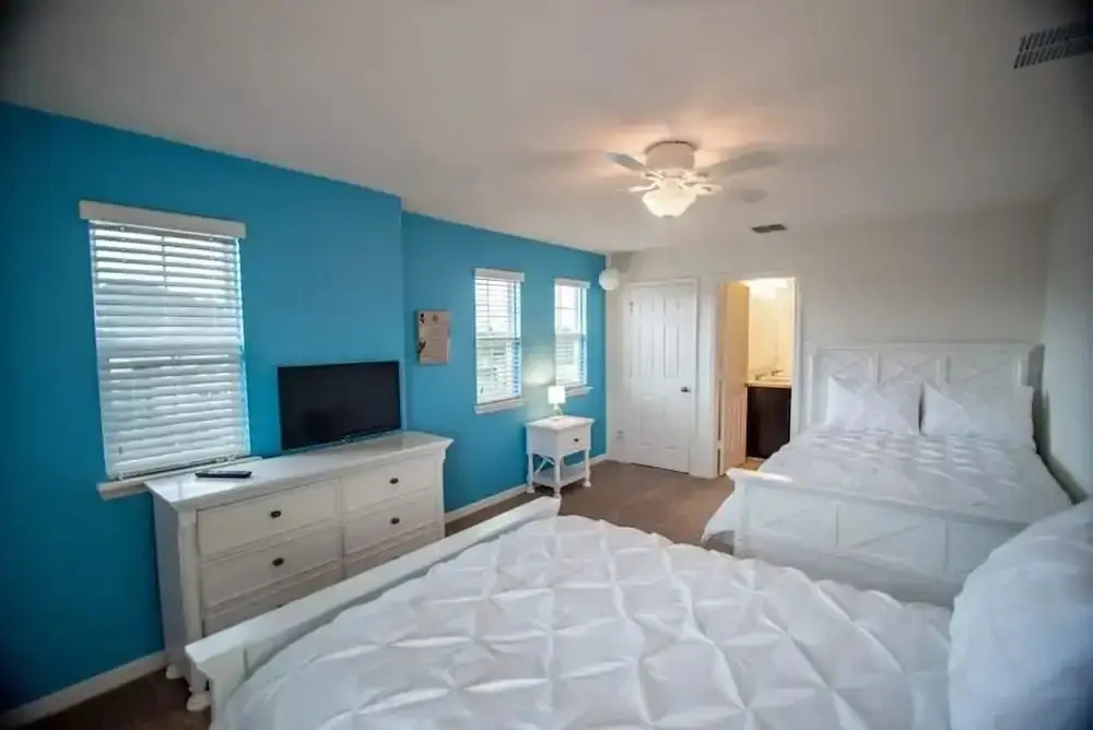 Suffolk Place Holiday Home 4111