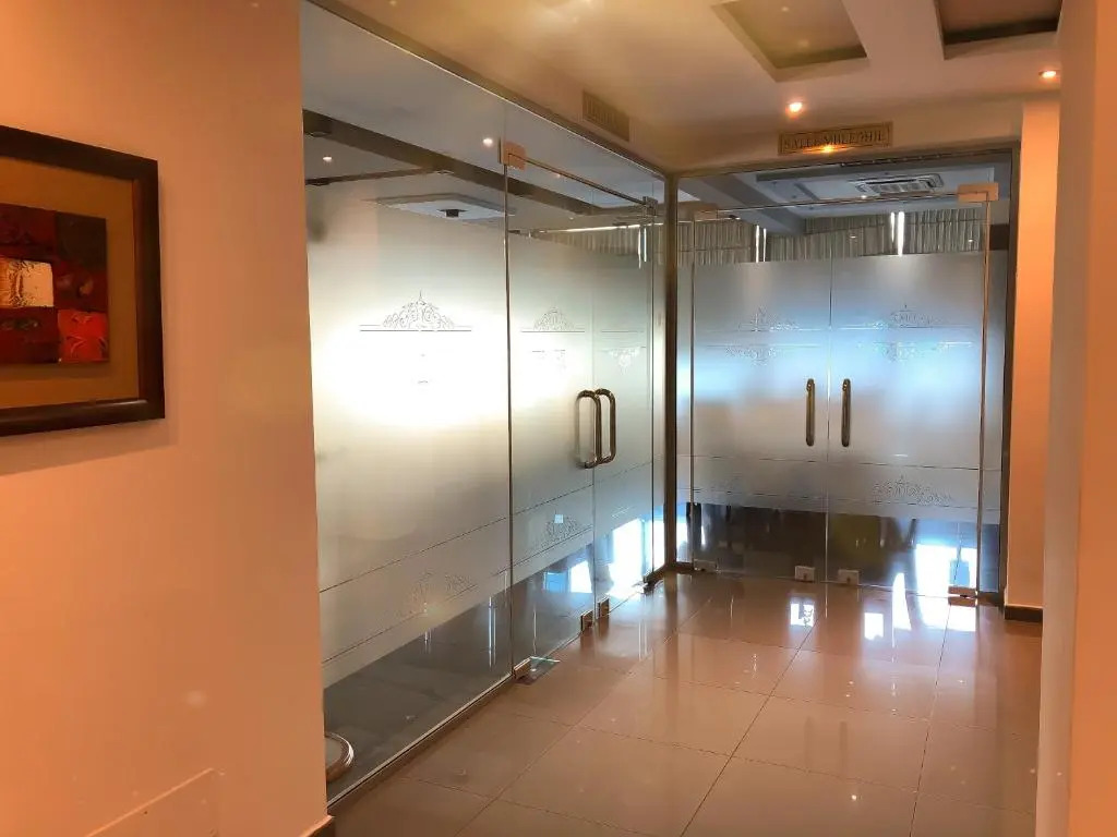 Hotel Arifi