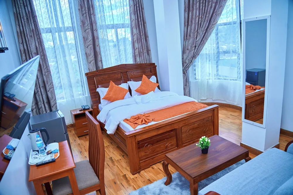 Sumni Hotel