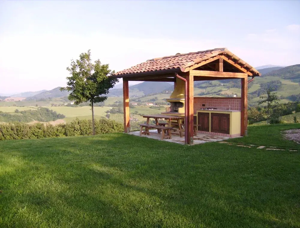 Holiday Home in Urbania with Hill Views