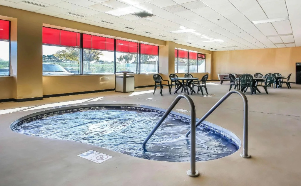 Comfort Inn & Suites Beaver Dam
