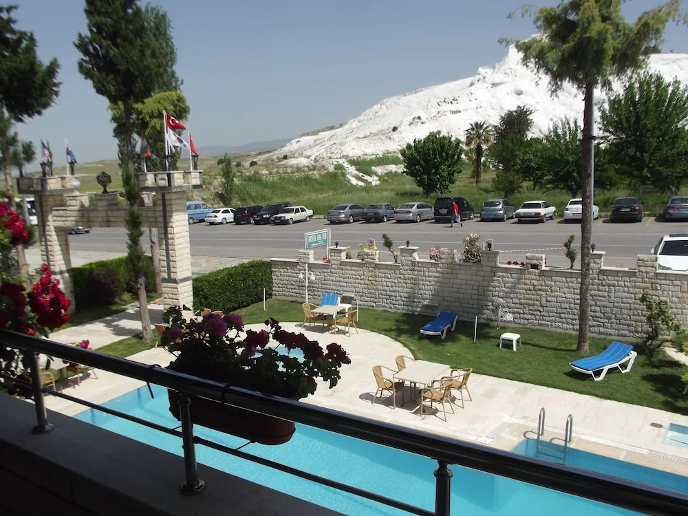 Hotel HAL-TUR
