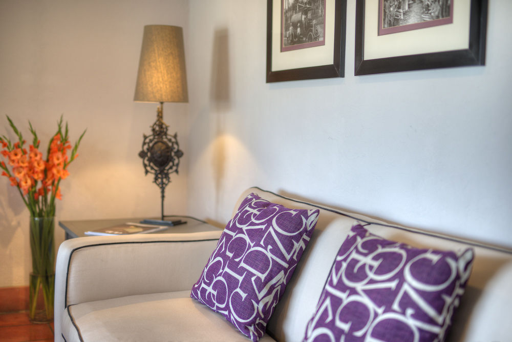 Alta Las Palomas Hotel