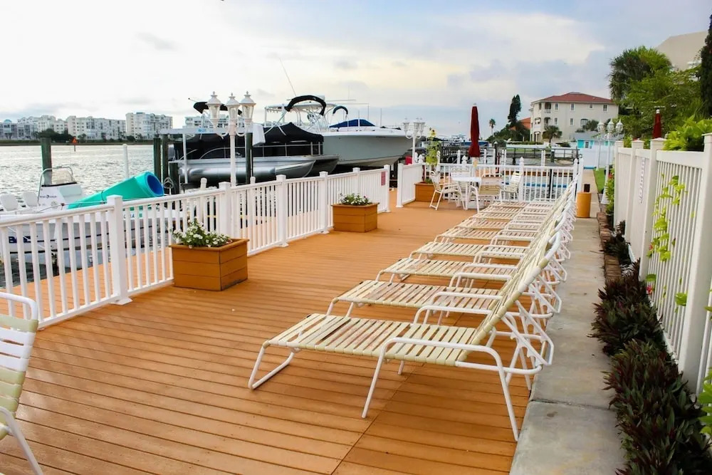 St Pete Beach Intercoastal Views, Pool, Wifi 8921