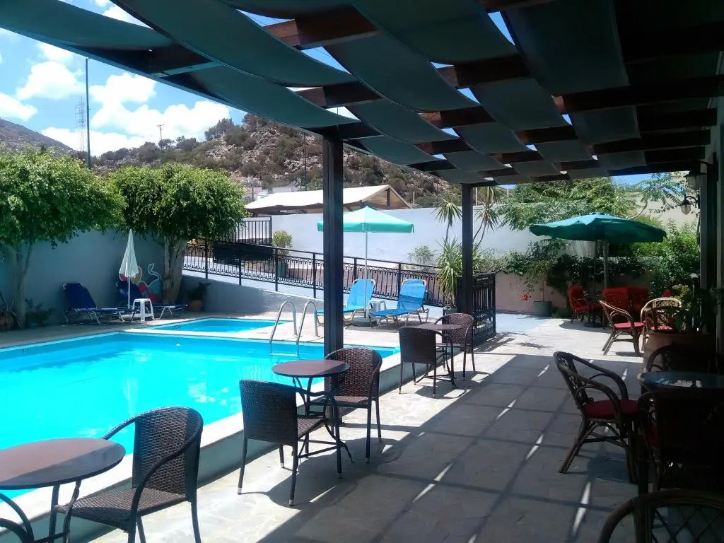 Elvira Hotel