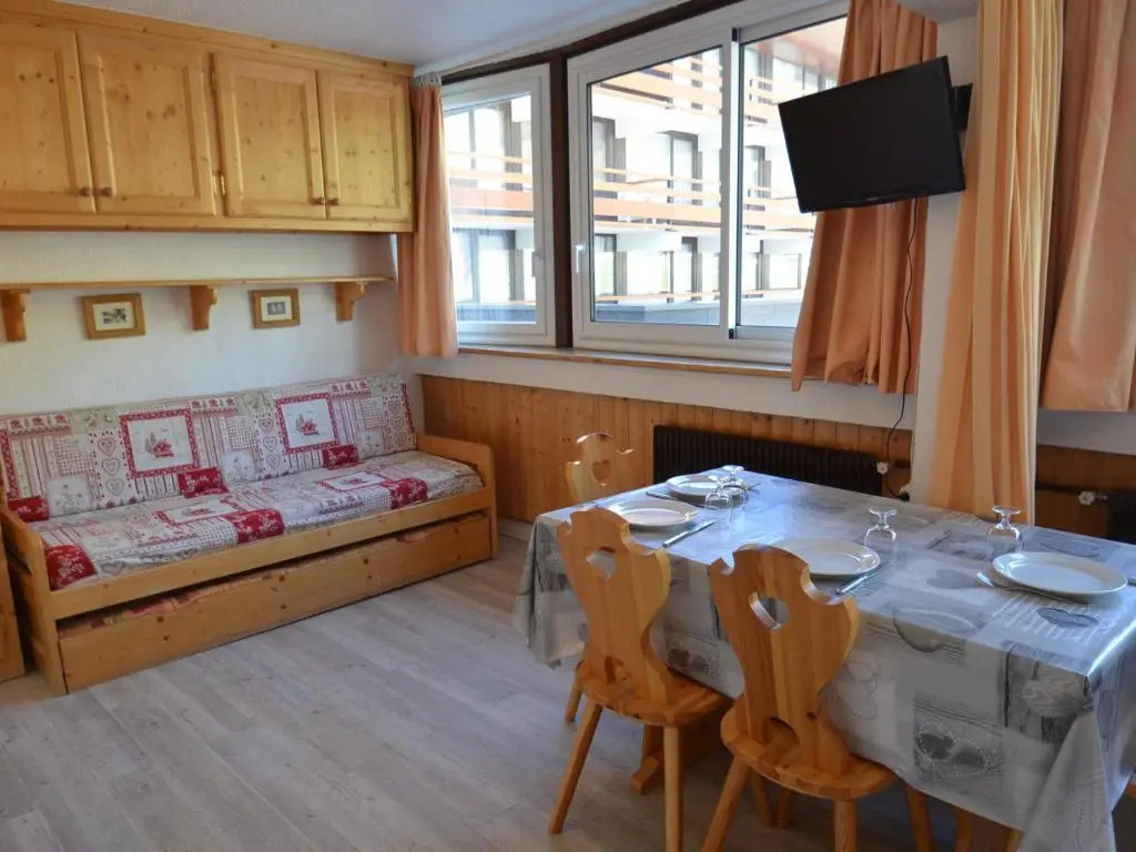 Appartement Les Menuires, 1 pièce, 4 personnes - FR-1-452-231