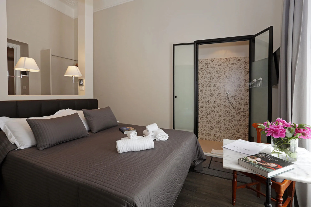 Cavour Suites Guest House