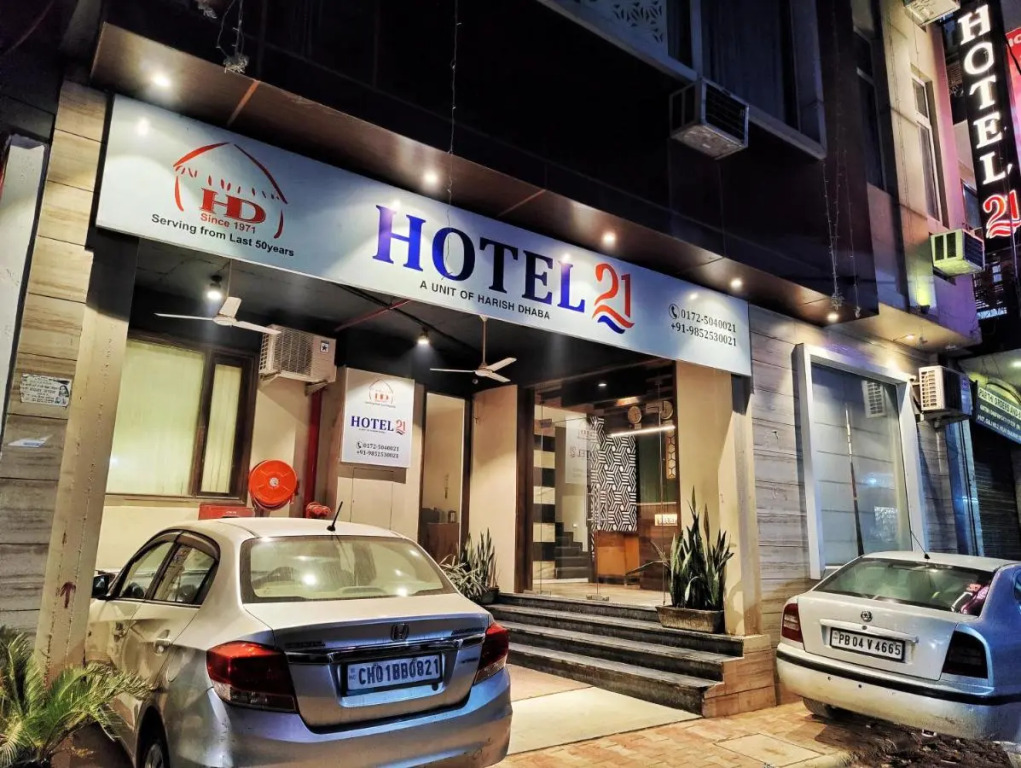 Hotel 21 Chandigarh