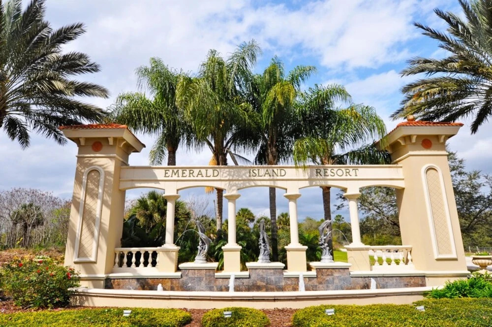 Emerald Island Resort Five-bedroom