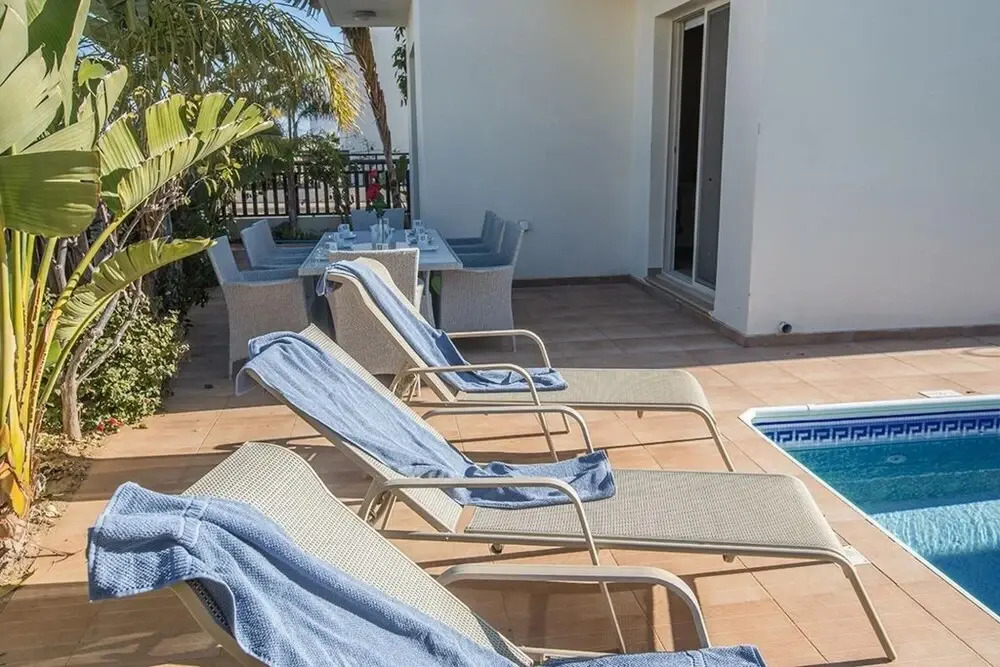Villa Meena AQ Mv34