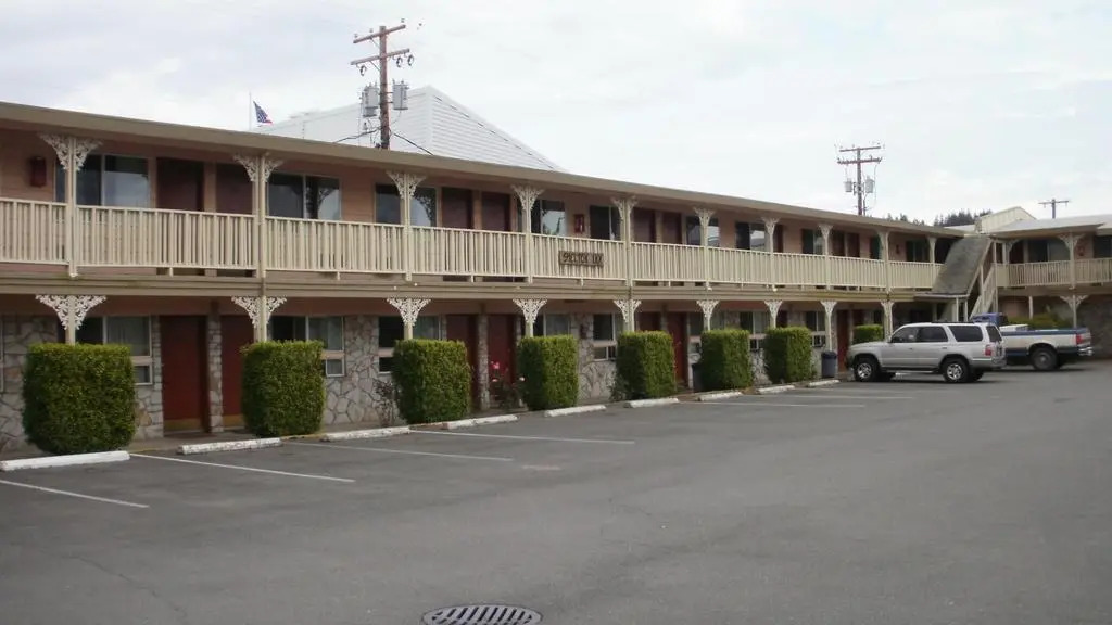 Shelton Inn