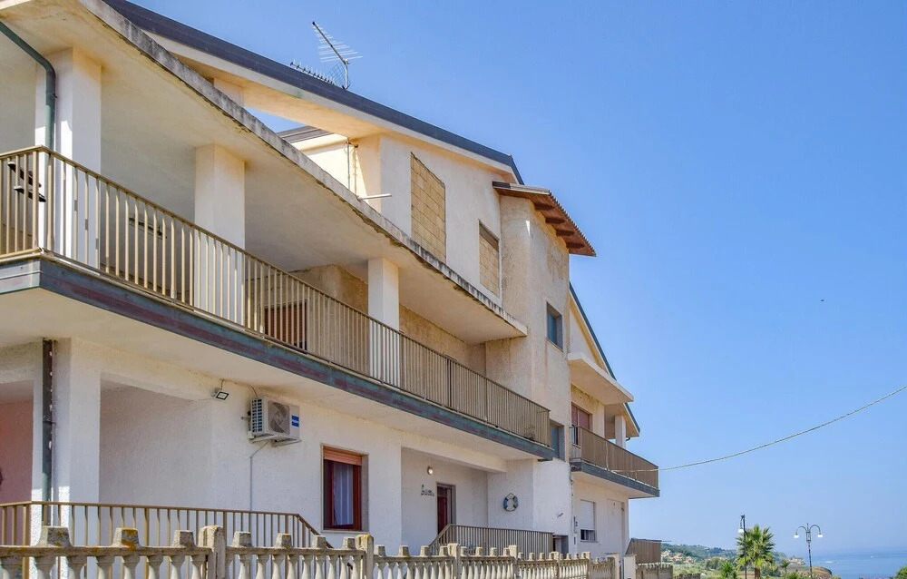 Amazing Apartment in Briatico With 2 Bedrooms and Wifi