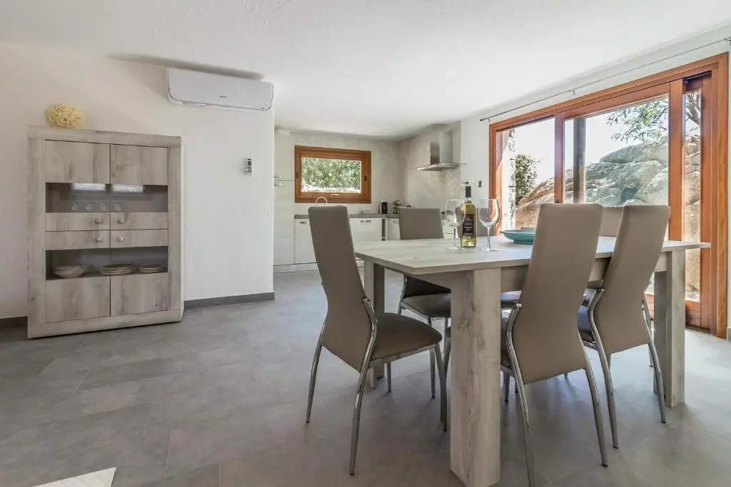 Villa with 4 bedrooms in Cala Ginepro with wonderful sea view private pool enclosed garden 5 km from the beach