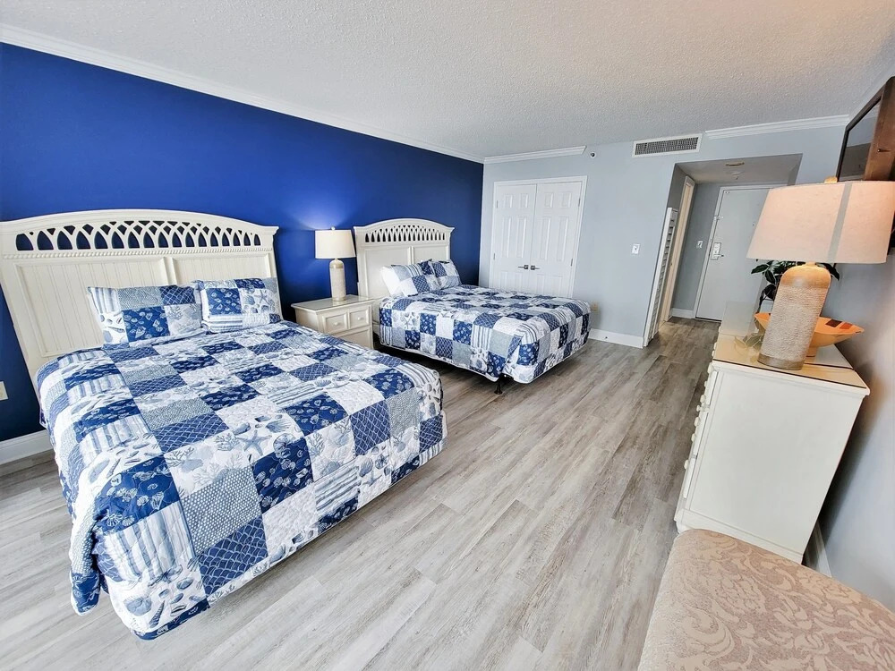 510 South Hampton 2 Bedroom Condo