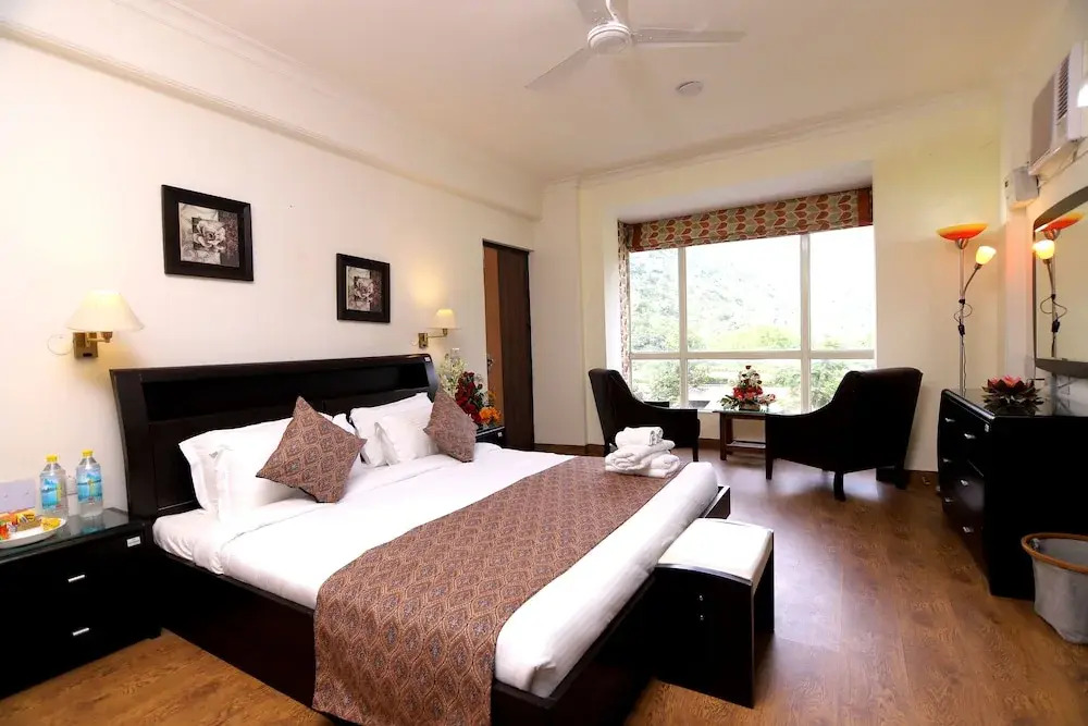 Aloha Rishikesh India Apartment by Nibhachi