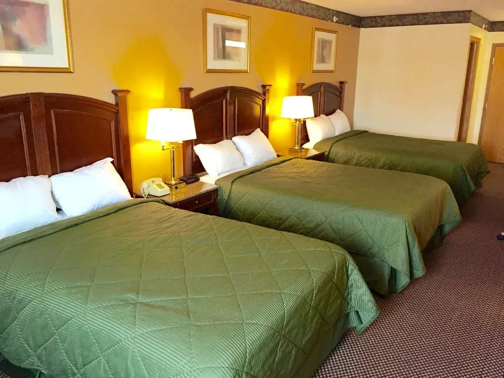 Executive Inn and Suites