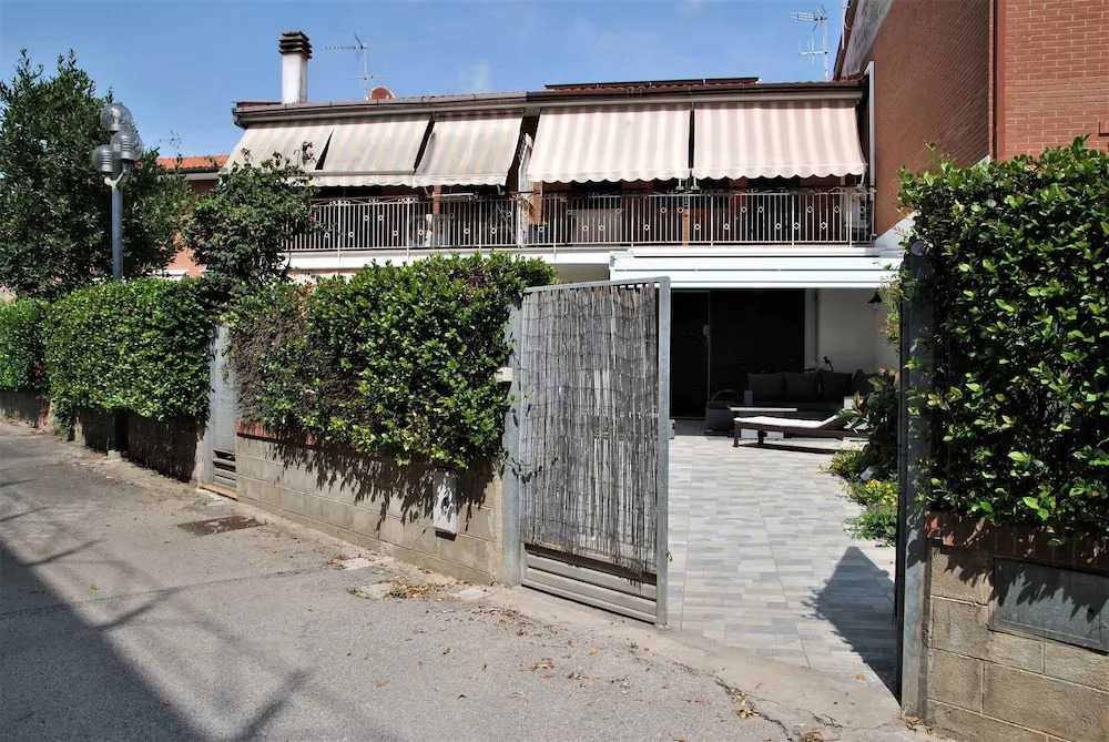 Villa Mare Blu 5 Minutes From Beach