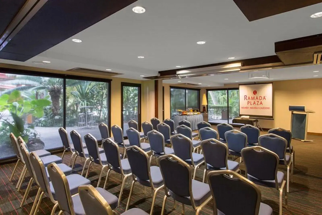 Ramada Hotel & Suites by Wyndham Noumea