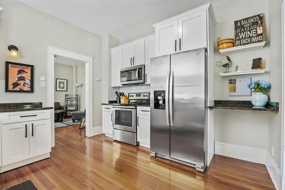 Casa Doble - Two Units, One Location!