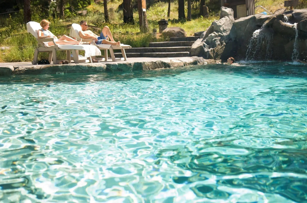 Sleeping Lady Mountain Resort & Spa